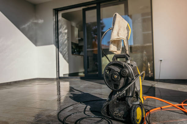 Spring Cleaning in Palm Springs North, FL